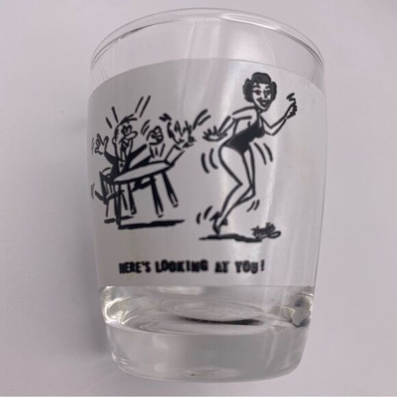 Vintage Anchor Hocking Funny Shot Glasses (2) - Picture 4 of 4
